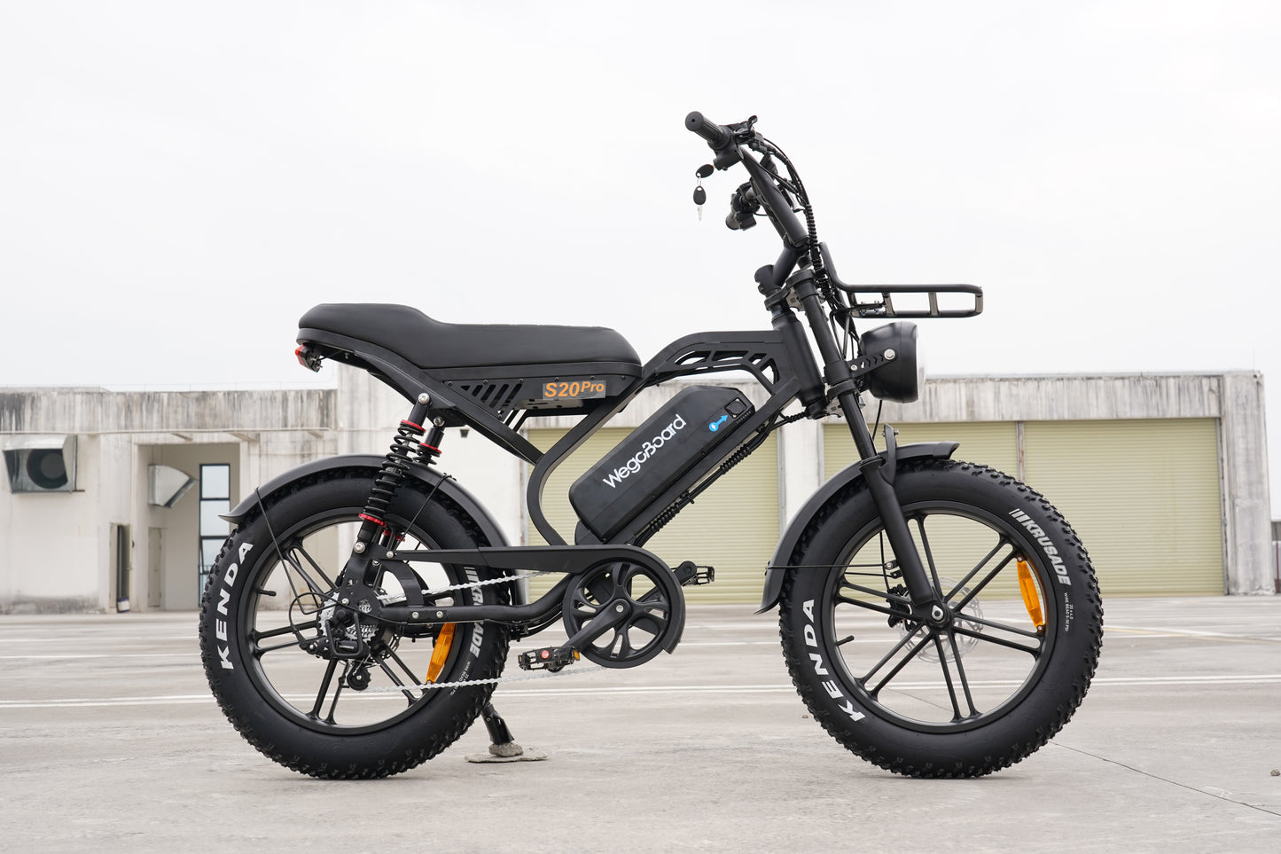 S8 Vintage Power – 750W | 50Km/h | Style Premium Accessible | pneu large tout-terrain de 20 pouces.